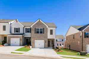 featured image of 125 Pyrus Ln