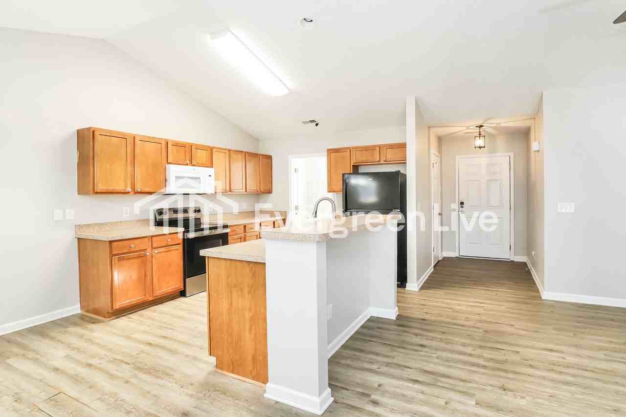 3509 Hirank Ct - Photo 5 of 14