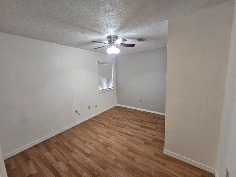 1926 Martin St #1926 - Photo 6 of 7