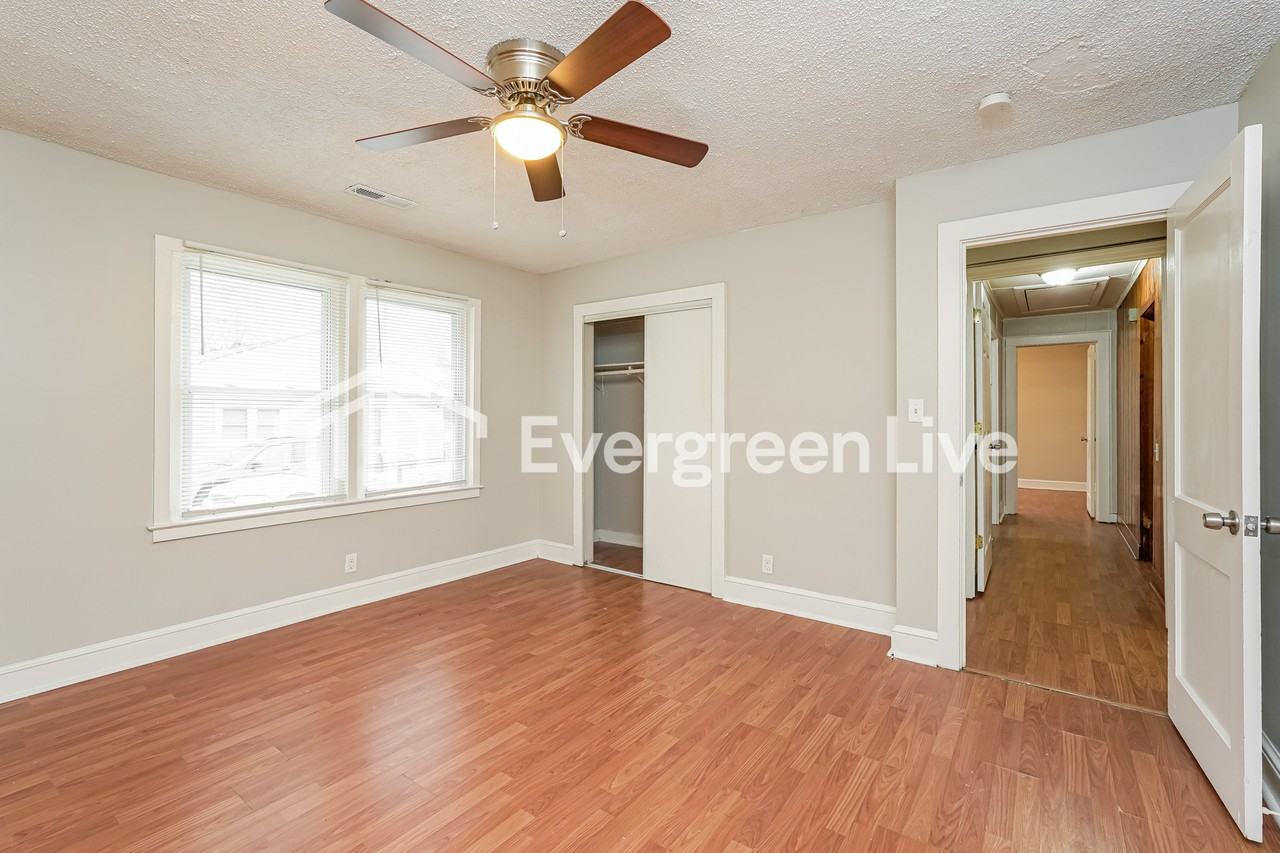 141 Stewart Rd - Photo 7 of 15