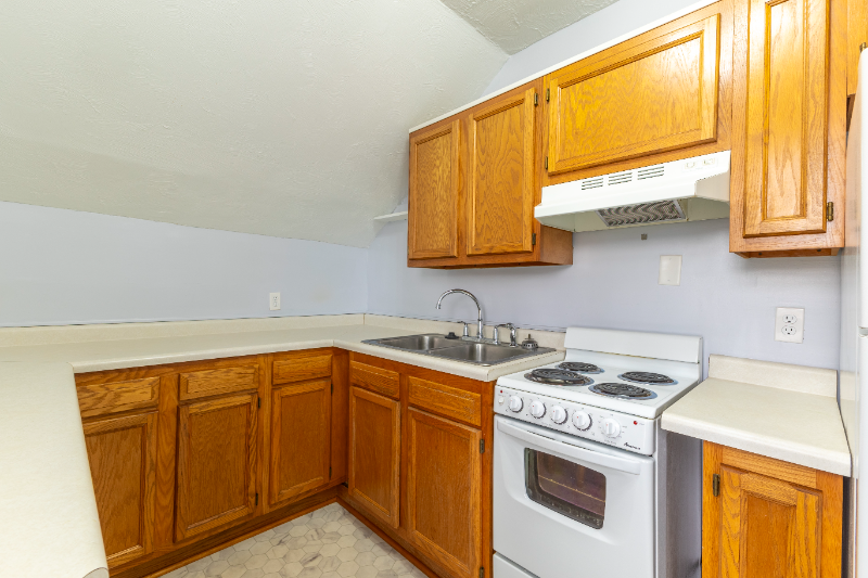 6602 Ballard Ave - Photo 4 of 17