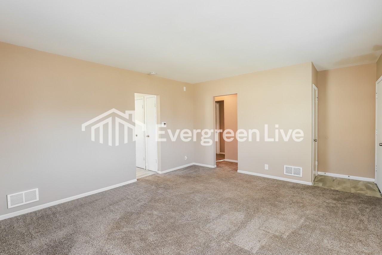 4137 N 62nd St - Photo 3 of 16