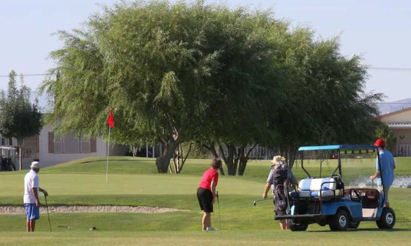 960 Montecito Dr - Photo 4 of 14