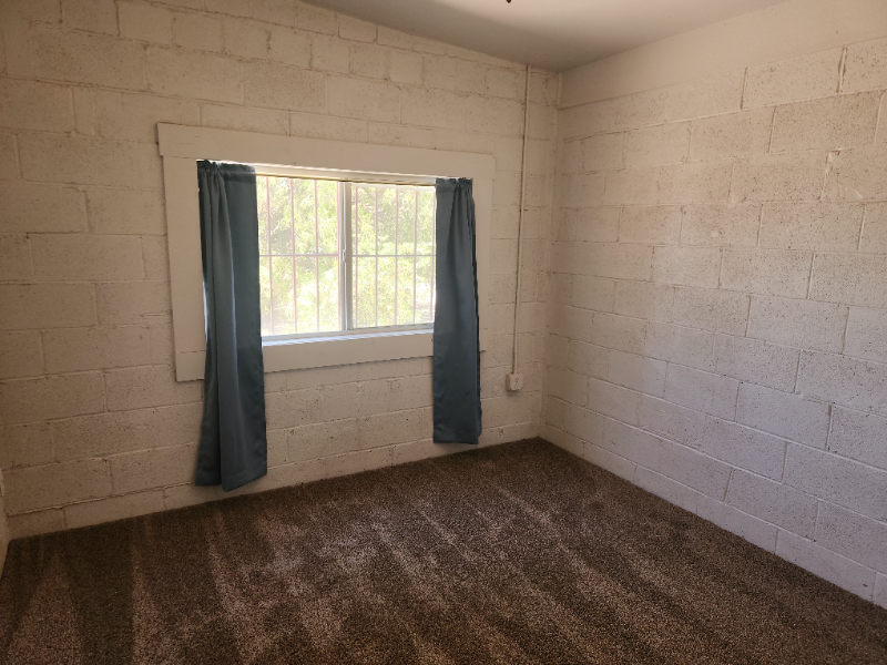 401 S 12th St #15 - Photo 7 of 9