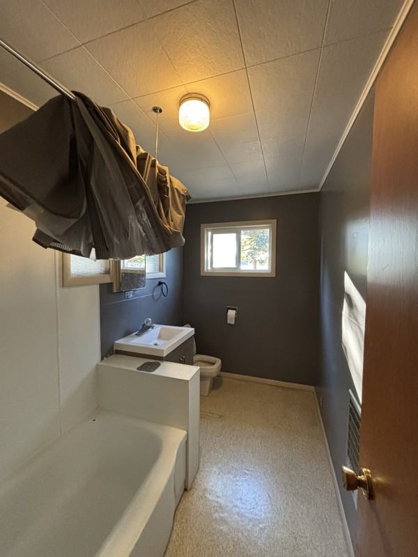 108 Se 100th Ave - Photo 6 of 8