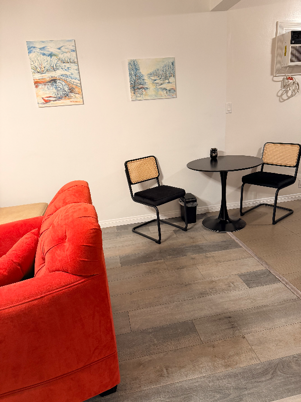 723 S Louise St #C - Photo 3 of 13