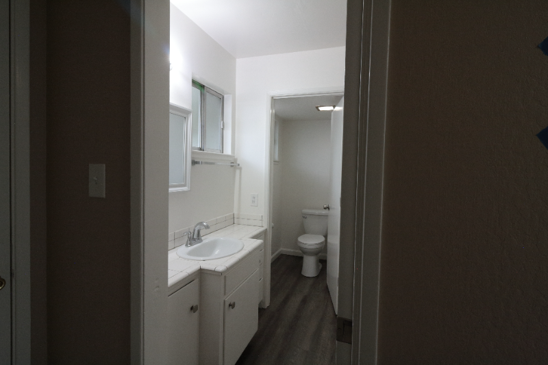 2220 Lake Rd - Photo 3 of 13