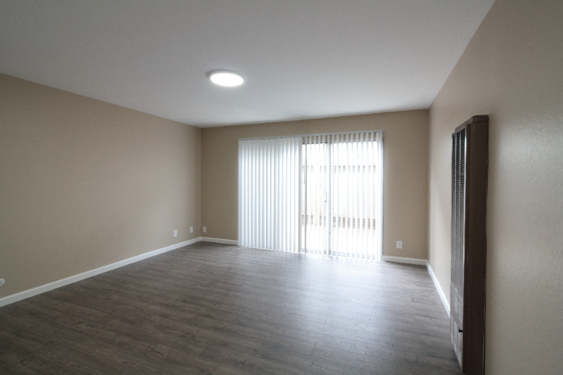 2220 Lake Rd - Photo 6 of 13