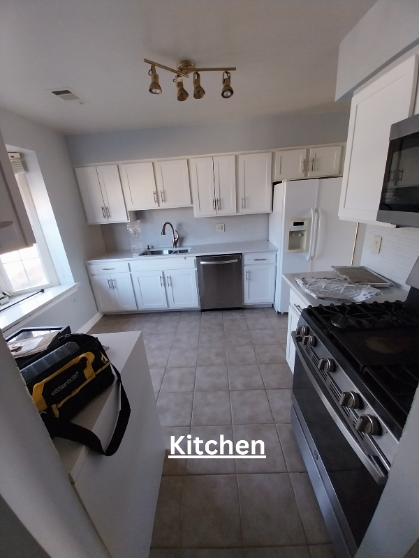 4033 Chesterwood Dr - Photo 5 of 19