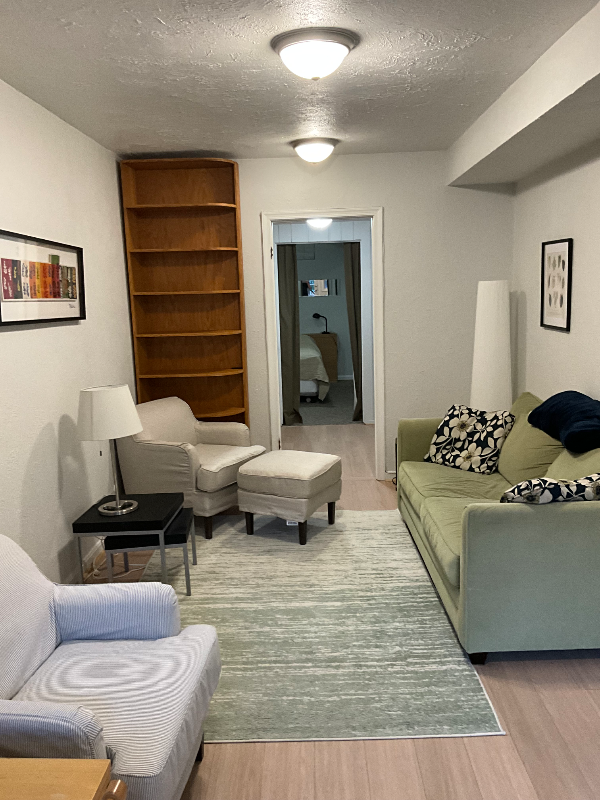 3714 Veazey St Nw #1 - Photo 4 of 9