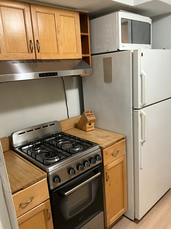 3714 Veazey St Nw #1 - Photo 5 of 9