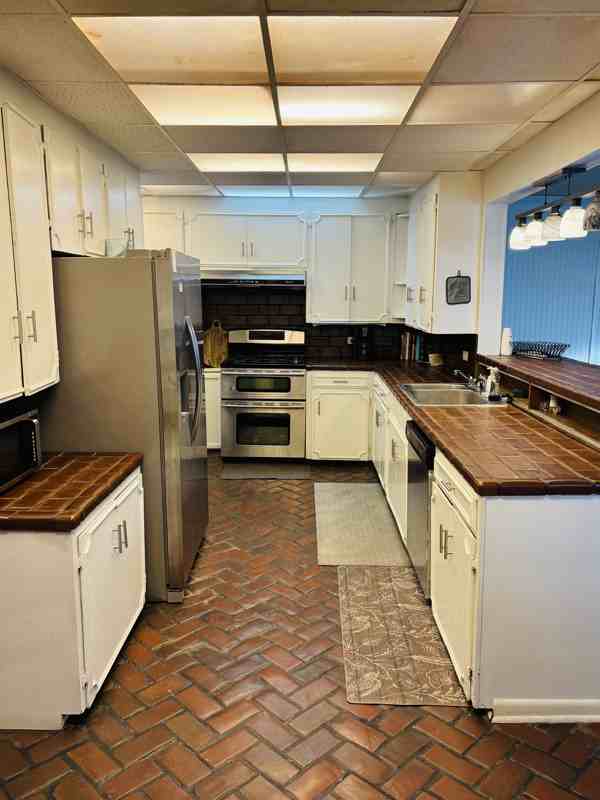 2321 N Calion Rd - Photo 6 of 19