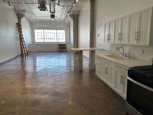 1308 Factory Pl #502 - Photo 3 of 14