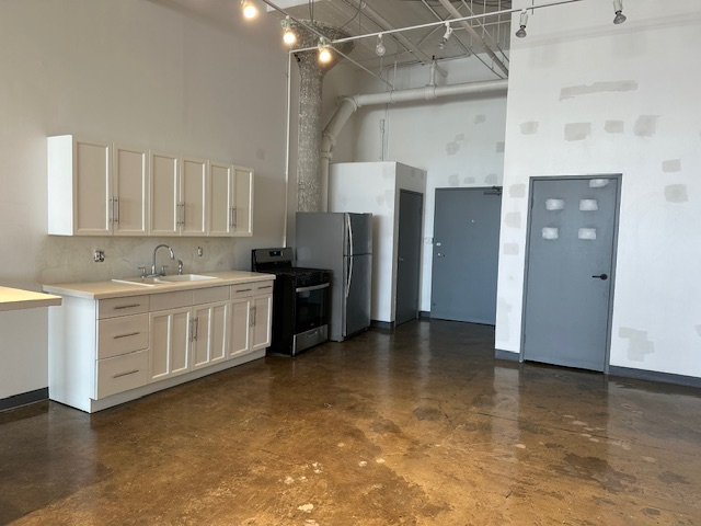 1308 Factory Pl #502 - Photo 7 of 14