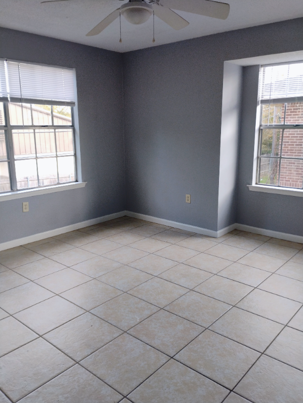 14140 Azalea Park Ave #C - Photo 2 of 8