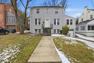 2111 32nd Pl Se - Photo 1 of 1