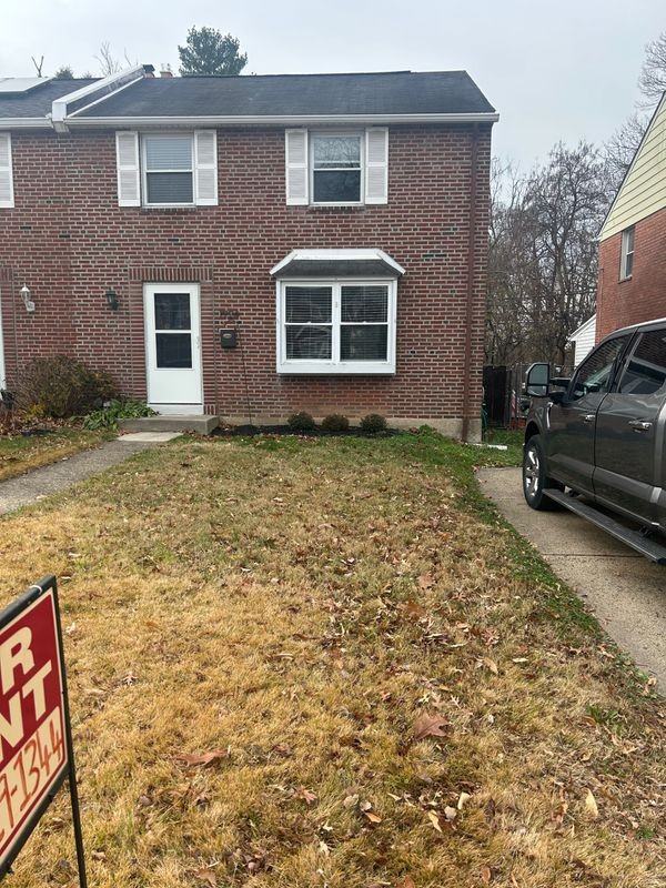 1924 Guernsey Ave - Photo 2 of 28