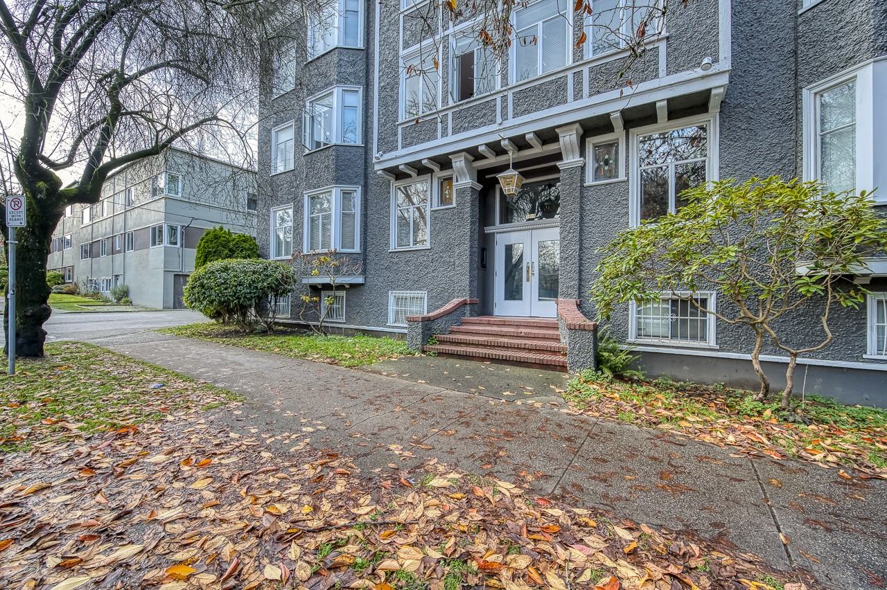 NELSON PLAZA - Photo 3 of 5