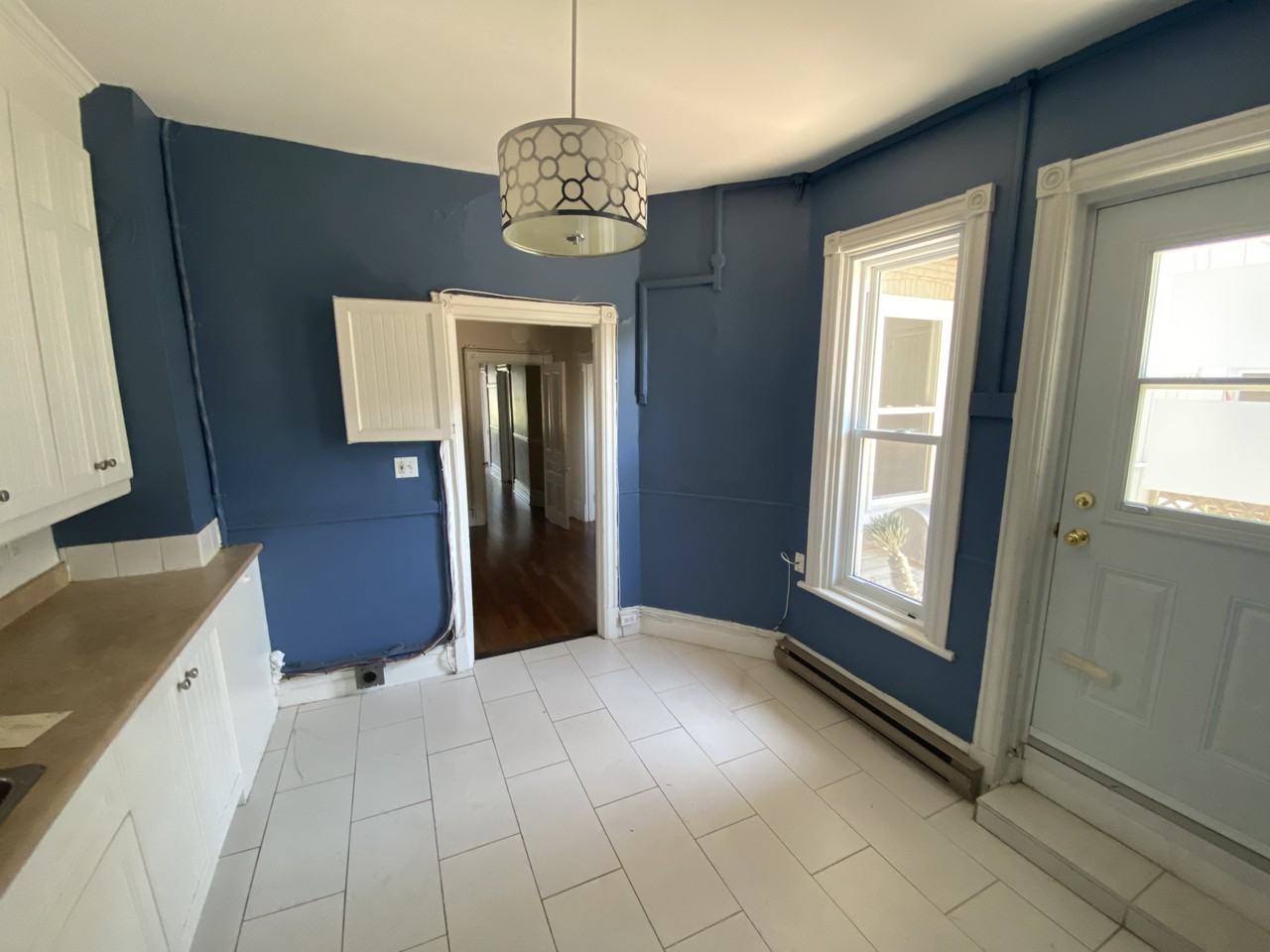 Avenue Mont-Royal - Photo 3 of 9