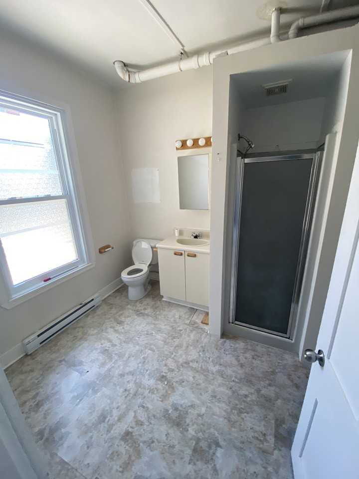 Avenue Mont-Royal - Photo 5 of 9