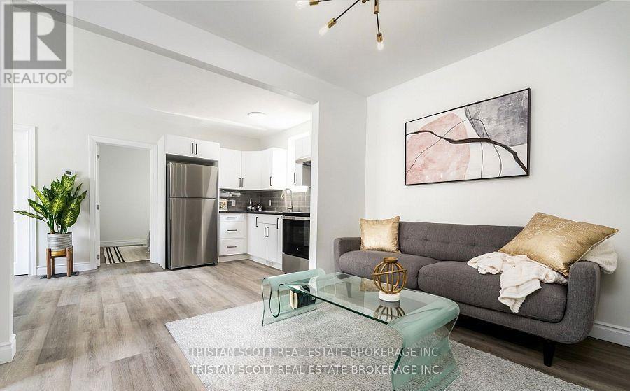 231 Pelham - Photo 5 of 17