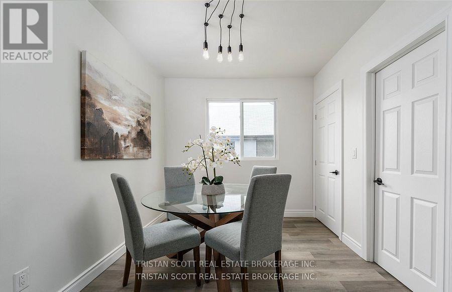 231 Pelham - Photo 6 of 17