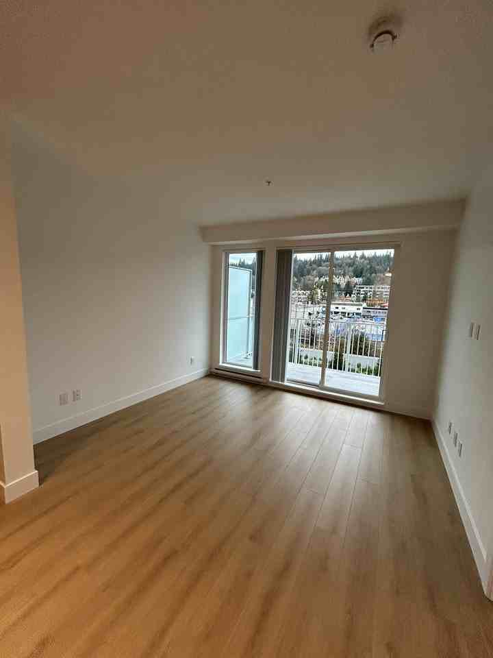 3055 Murray St - Photo 5 of 11