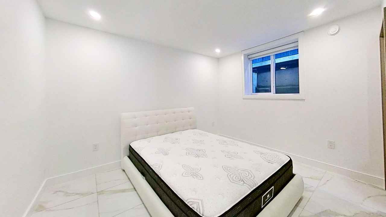 1611 Angelo Avenue - Photo 3 of 12