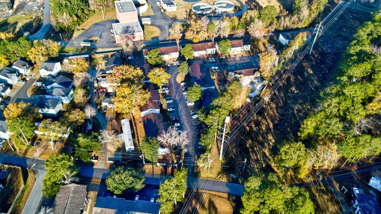 1100 River Road - Photo 4 of 14