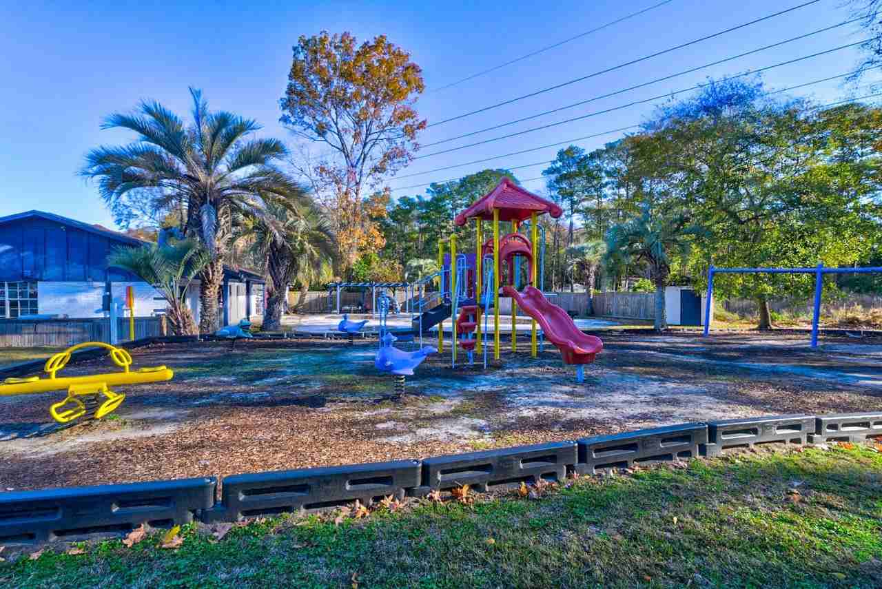 1100 River Road - Photo 5 of 14