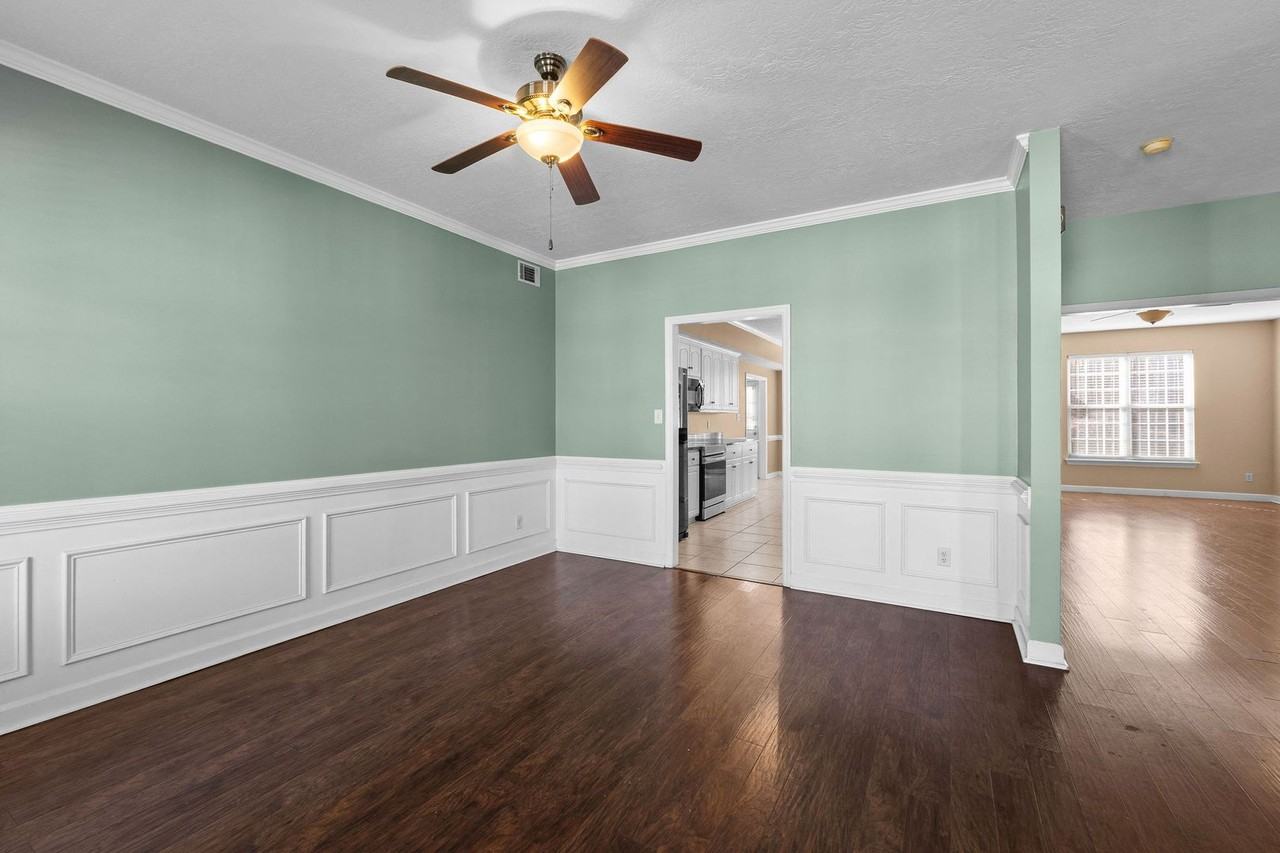 832 Prairie Ln - Photo 6 of 34