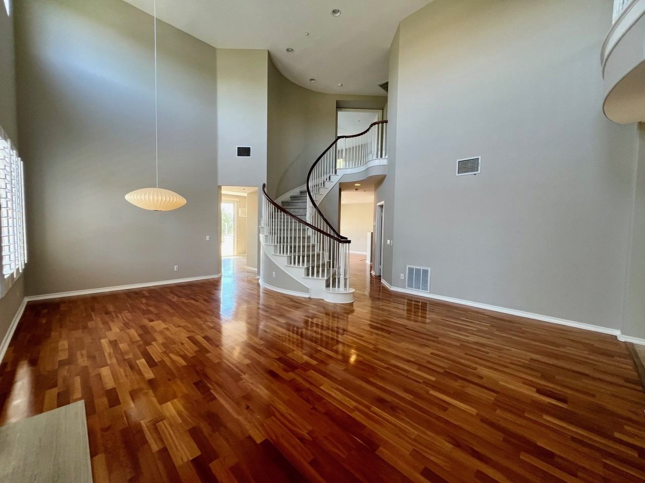 20 Sunswept Mesa - Photo 3 of 51
