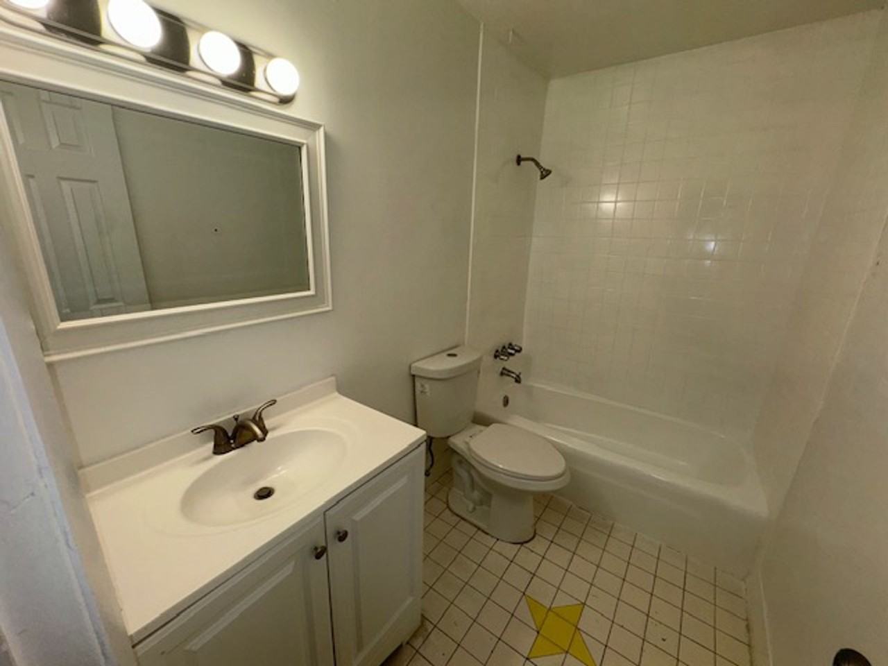 3810 SW 60 Ave Davie, FL 33314 - Photo 5 of 6
