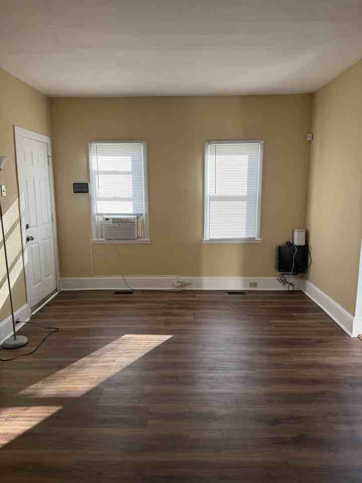 110 Cottman Ave #A - Photo 3 of 6