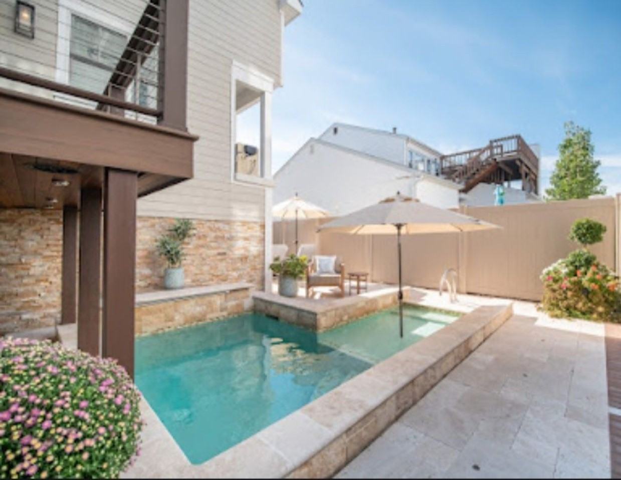 111 N Evergreen Ave #NA - Photo 5 of 15