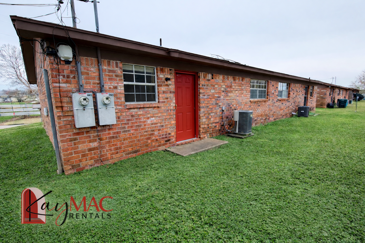 1115 6th St #NA - Photo 3 of 11