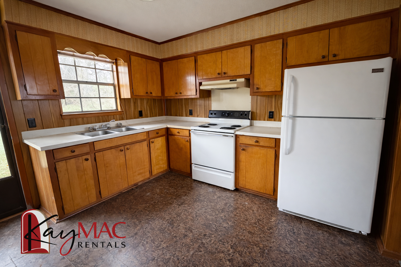 1115 6th St #NA - Photo 6 of 11