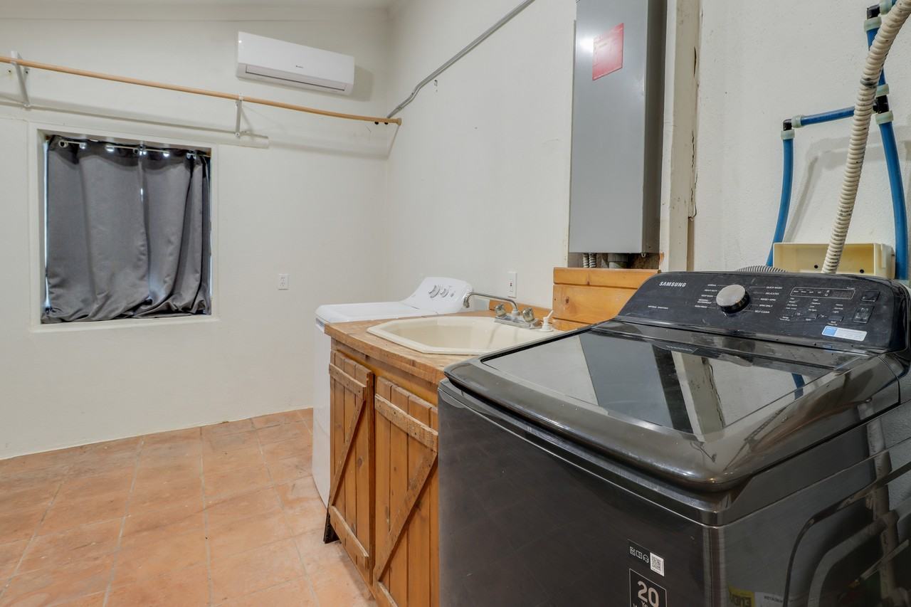 1063 S Big Bear Rd #1063 - Photo 4 of 10