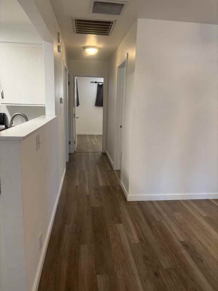 1166 West Cir #NA - Photo 5 of 13