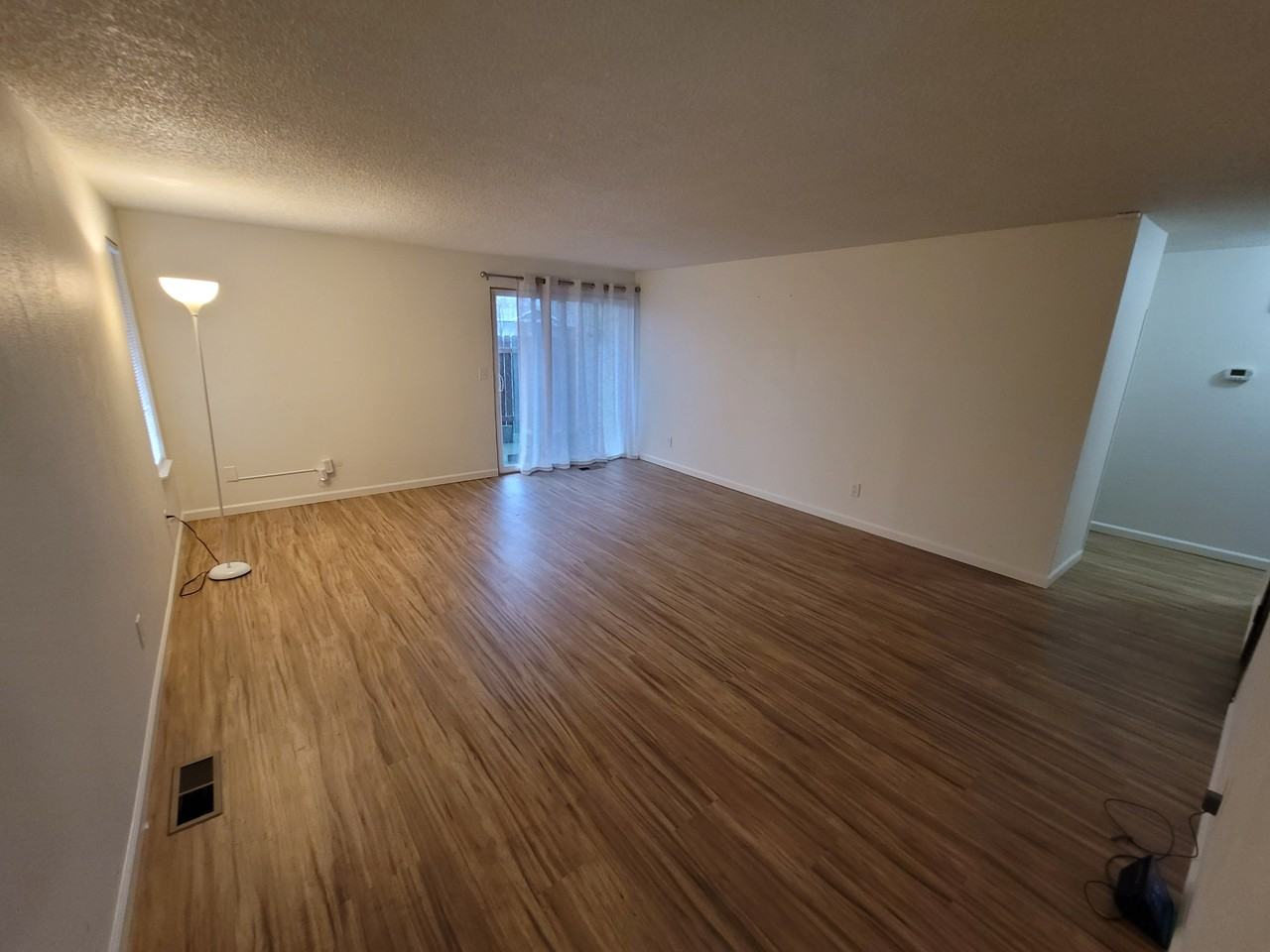 4263 Campbell Dr Se #4263 - Photo 3 of 17