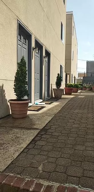 1034 Federal St #1 - Photo 2 of 7