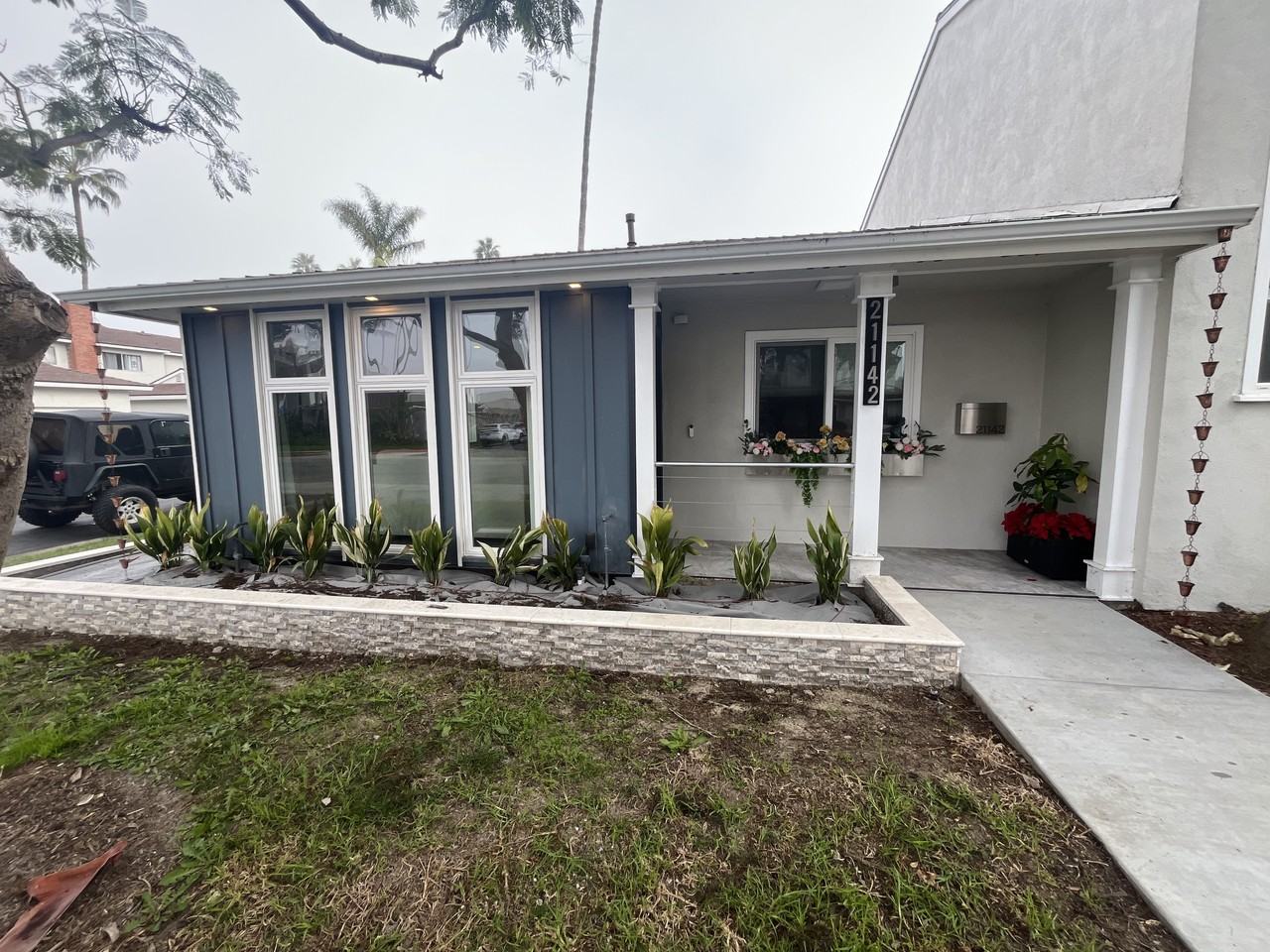 21142 Surfwood Ln #21142 - Photo 2 of 29