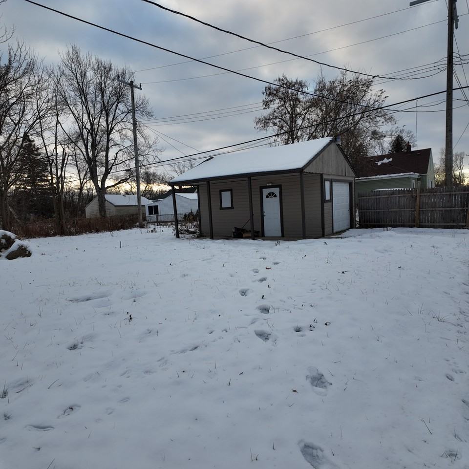 9277 Vaughan St #NA - Photo 2 of 15