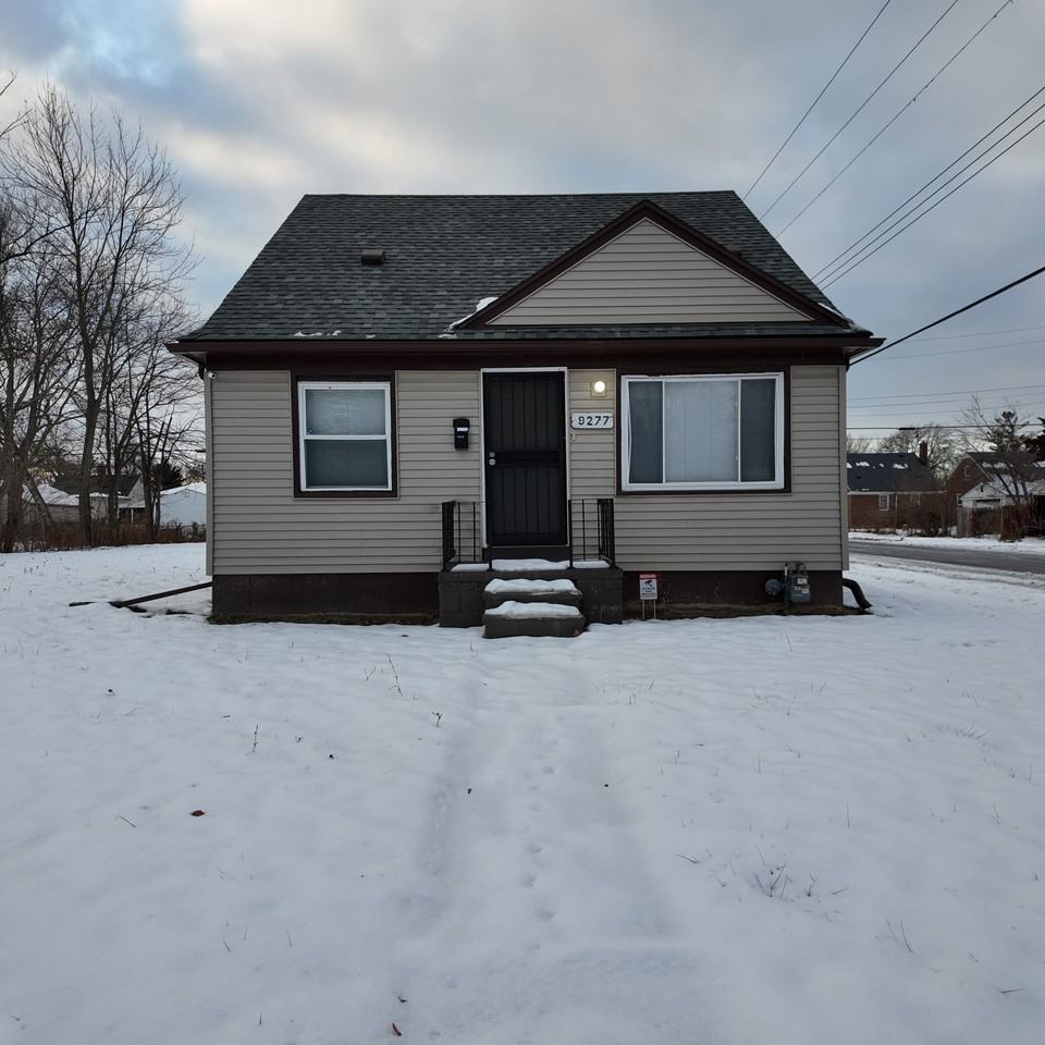 9277 Vaughan St #NA - Photo 5 of 15