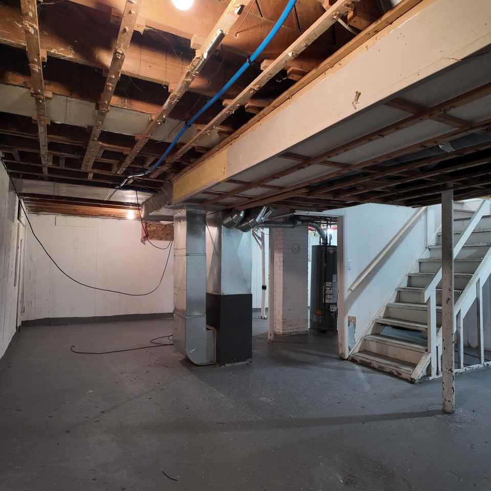 9277 Vaughan St #NA - Photo 7 of 15