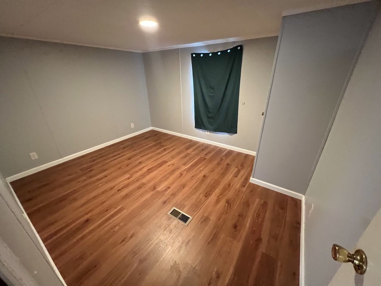 115 Candy Cane Ln #C - Photo 4 of 8