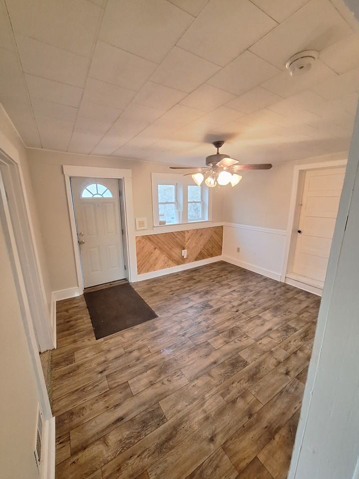 5771 Seneca Trl S #NA - Photo 2 of 14