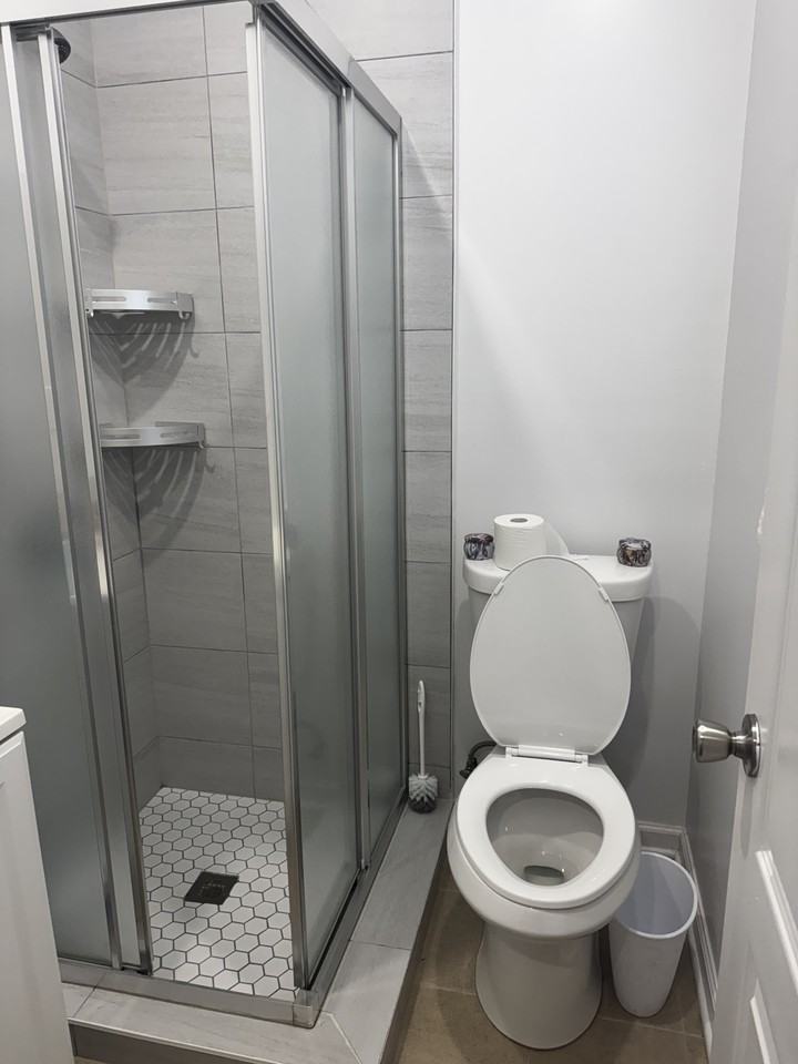 11111 205th St #NA - Photo 3 of 14