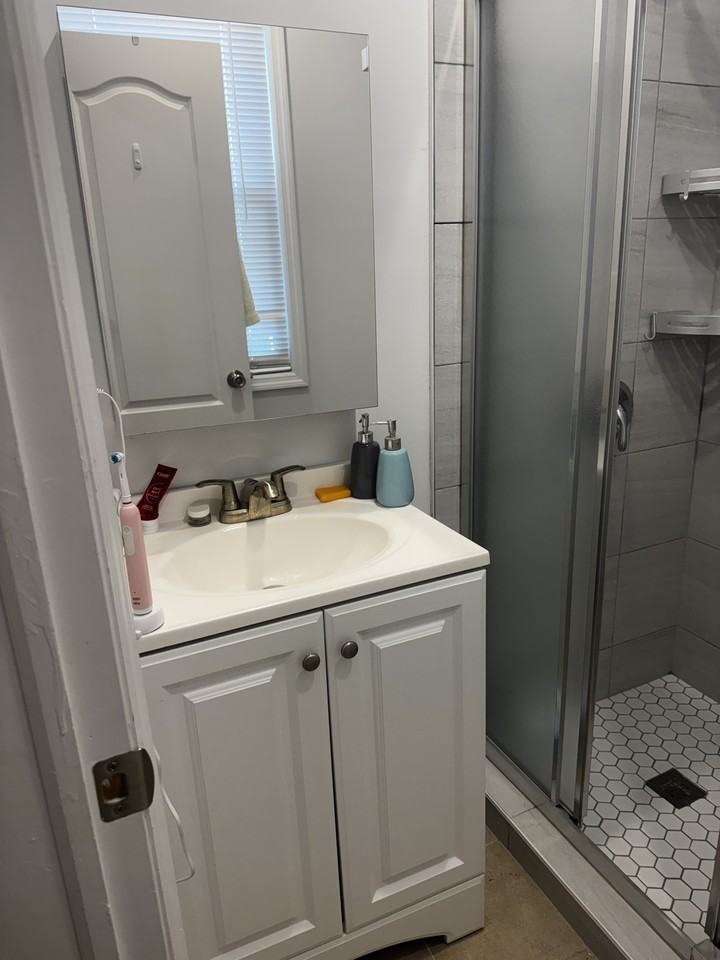 11111 205th St #NA - Photo 4 of 14