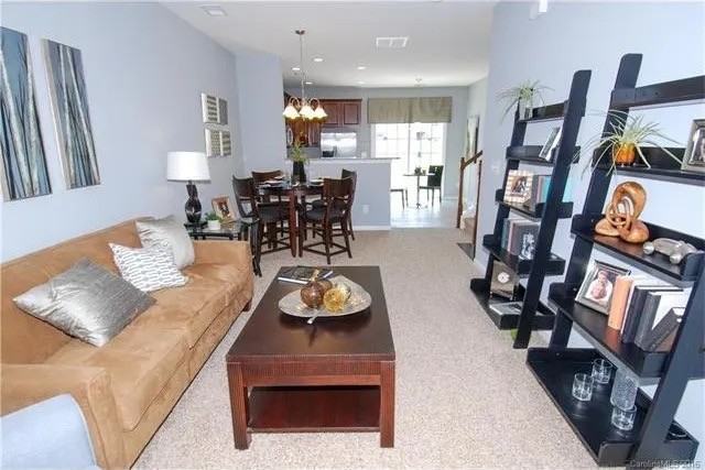 11152 Kanturk Ct #11152 - Photo 5 of 12